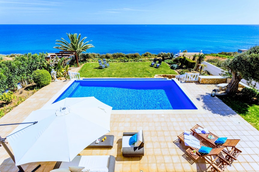 Villa Terrace